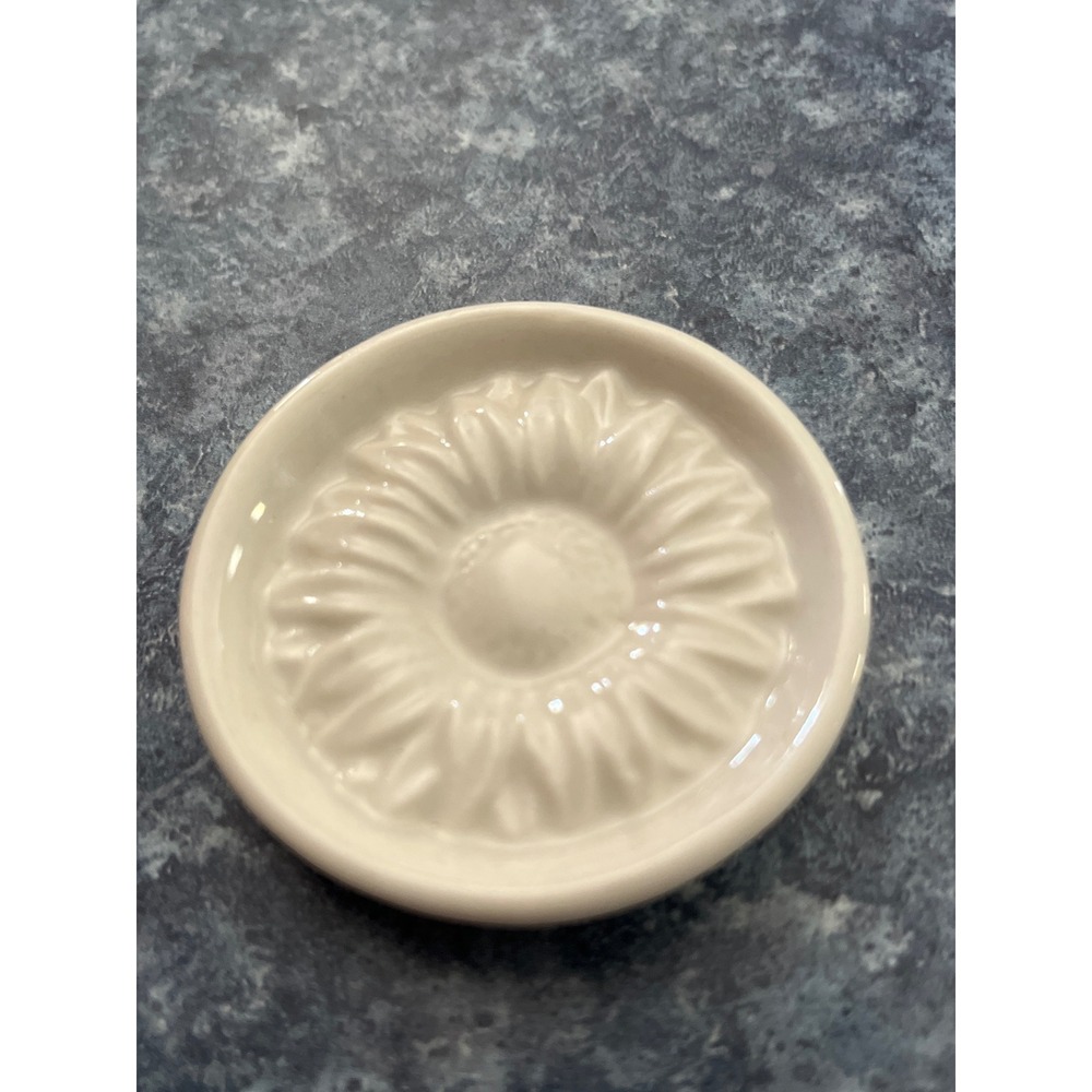 Small Ceramic Sunflower cookie press Embossed Floralie press - Picture 1 of 4